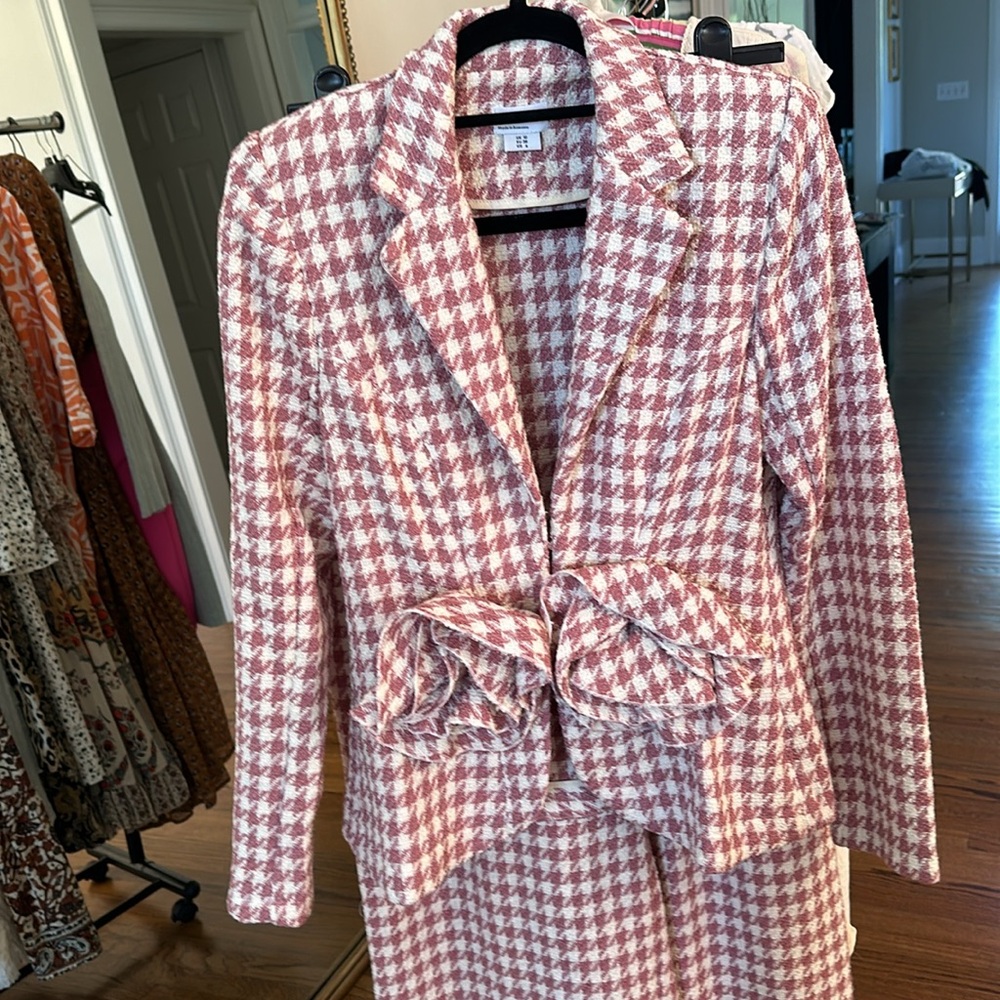 ASOS 👛💓🛍️ luxe edition blazer and wide leg pants in pink herringbone size 6
